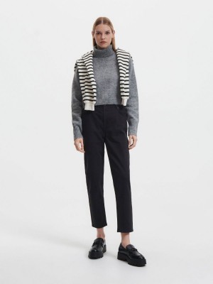 Reserved Baggy trousers Gri | EXOS85712