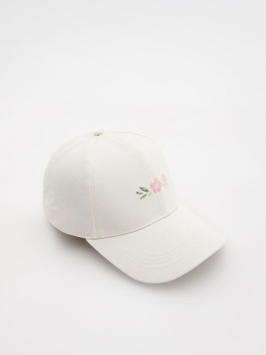 Reserved Cap Ivory | ZSOL91042
