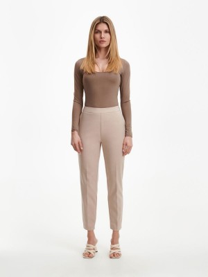 Reserved Cigarette trousers with pressed crease Bej Rengi | ABRK95460