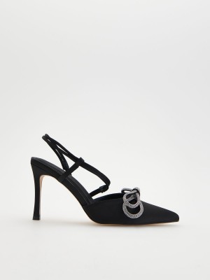 Reserved Court shoes with applique Siyah | MTQN15320