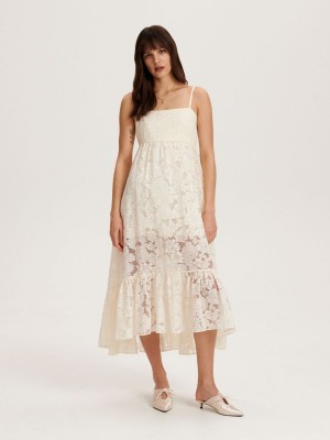 Reserved Floral pattern midi dress Ivory | AOVF38067