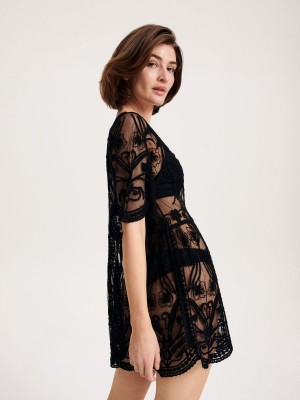 Reserved Ladies` poncho Czarny | MHKT70216