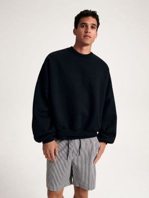Reserved Plain oversized sweatshirt Siyah | HXJO30517