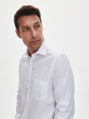 Reserved Regular fit Tencel™ Lyocell rich shirt Beyaz | MCXT91084