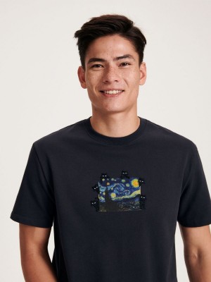 Reserved Regular fit T-shirt with print Gri | EAXQ76230