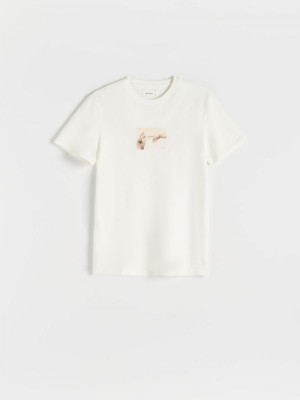 Reserved Regular fit T-shirt with print Ivory | XMJD51948