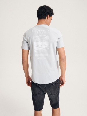 Reserved Regular fit T-shirt with print Mavi | OCHI72059