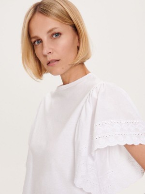 Reserved Regular fit T-shirt with ruffle details Beyaz | ZLIB35679