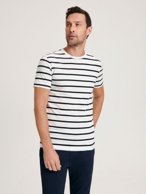 Reserved Regular fit stripe T-shirt Ivory | LWNA21038