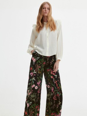 Reserved Ruffle blouse Ivory | UYPX63802
