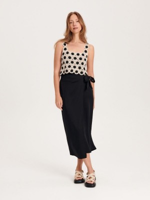 Reserved Tencel™ Lyocell rich wrap skirt Siyah | XCKZ15784
