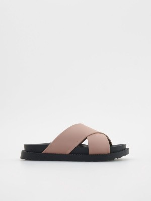 Reserved Thick sole sliders Pembe | GXZI67523
