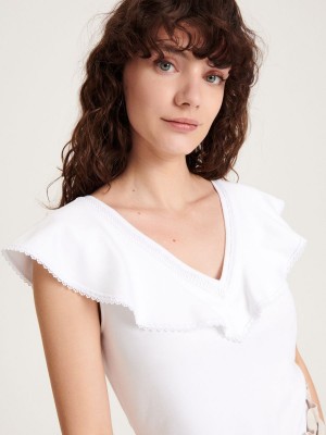 Reserved Top with ruffle detail Beyaz | UGJZ09261