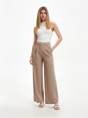Reserved Trousers with ornament buttons Bej Rengi | LSAO75803
