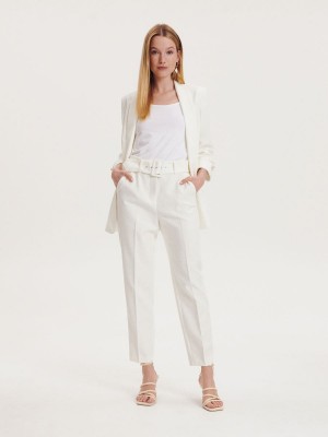 Reserved Trousers with tie waist belt Beyaz | JFZO40739
