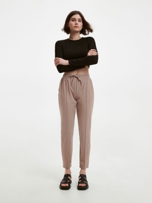Reserved Viscose rich trousers Ivory | OTEK69035